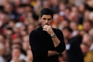 Roy Keane compares Mikel Arteta tactics to four ‘dinosaurs’ of English football