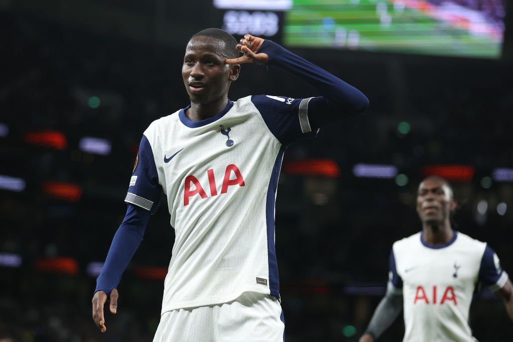 Tottenham aim brutal dig at Arsenal following ten-man Europa League win