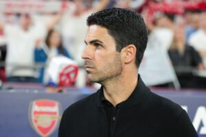 ‘The real deal’ – Arsenal urged to ‘take a chance’ on former Chelsea and West Ham target